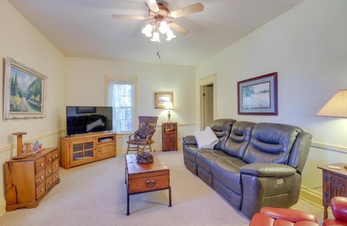 Red Lodge House | Large Family Home with View, 1 Mi to Red Lodge Ski!