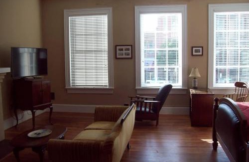 Macon Apartment | Large Historic Downtown Loft Front