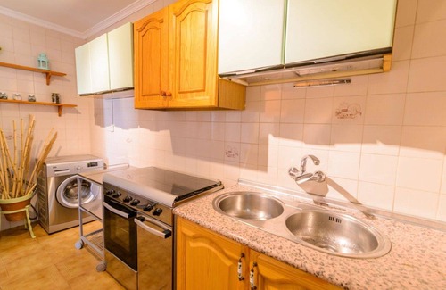Alcaucin Hotel | Large Holiday Cava in the Natural Park of Sierra Tejeda