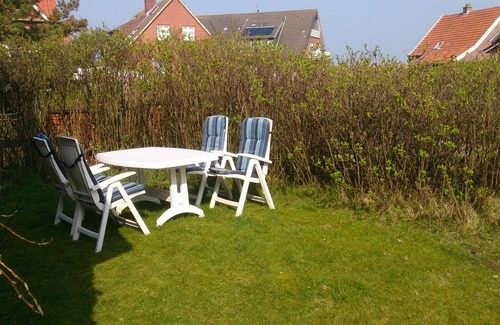 Baltrum House | Large holiday home for up to eight guests with four bedrooms