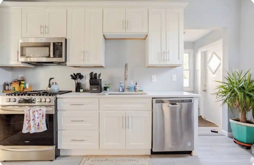 Asbury Park House | Large Home Perfectly Located! Walking distance to the beach and downtown.