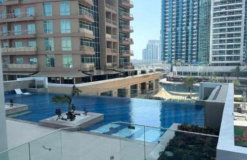 Jumeirah Lake Towers Apartment | Large Jlt Studiogolf, Pool 8min Metromarinajbr