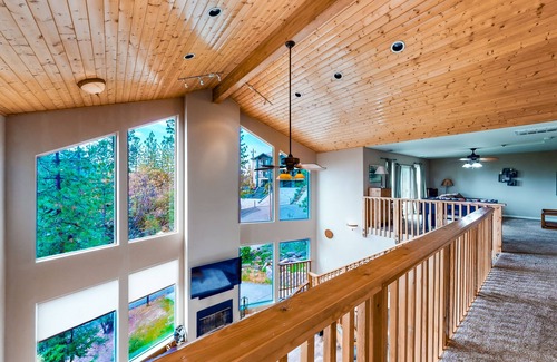 Bass Lake House | Large luxury home with nearby boat slip, WiFi, balcony, private W/D, central AC