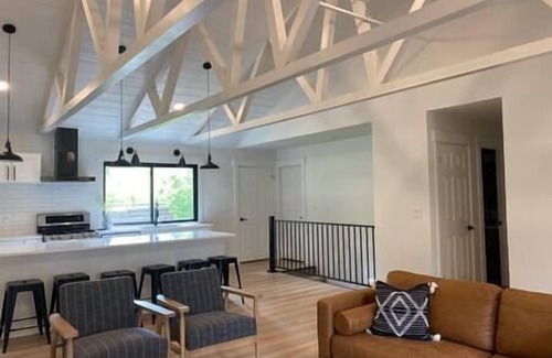 Eden House | Large Nordic Valley Ski In Home Reunions/Retreats