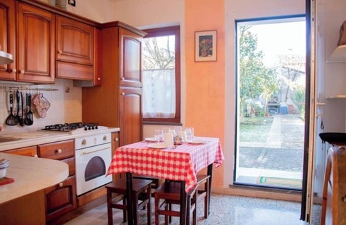 Sequals Apartment | [Large Private Garden] Friulian Dolomites-Sequals