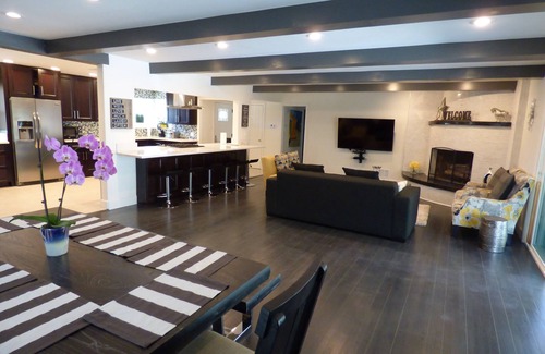 Southwest Anaheim House | Large Resort House - Peloton, BBQ island, Firepit, Pool, Spa!