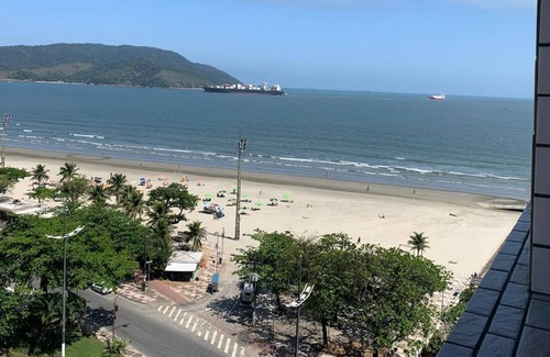 Boqueirao Apartment | Large Sea Front Apartment