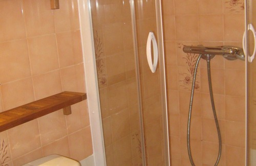 Le Moulleau Apartment | Large studio 100m from the beach. Private parking lot