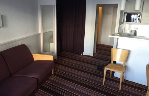 Val-d'Isere Apartment | Large studio 4p 32m2, facing ski lifts, near shops