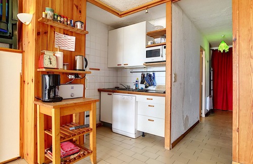 Carnon-Plage Apartment | Large studio cabin beach access private parking