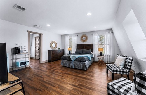 Boerne Hotel | Large Suite~Near Downtown~River Home~Games~Firepit