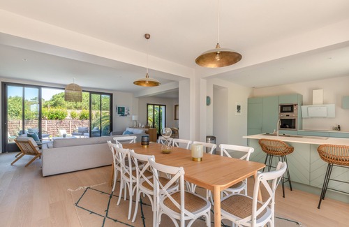 Cap-Ferret Villa | Large sumptuous villa with swimming pool in the centre of Cap Ferret