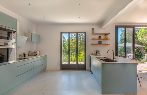 Cap-Ferret Villa | Large sumptuous villa with swimming pool in the centre of Cap Ferret