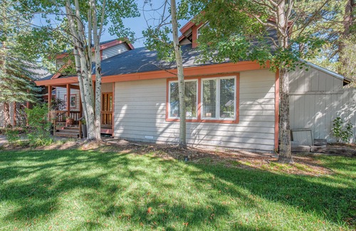 South Lake Tahoe House | Large, sunny home with hot tub backing to large meadow land!