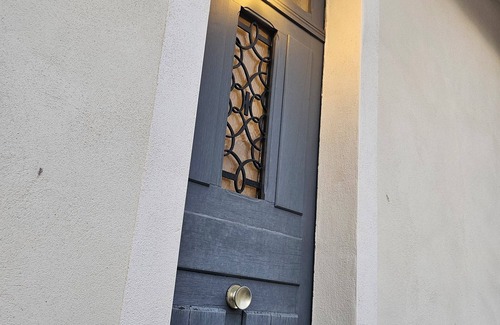 Saint-Eloi Apartment | Large T5 near town center with terrace and private pool