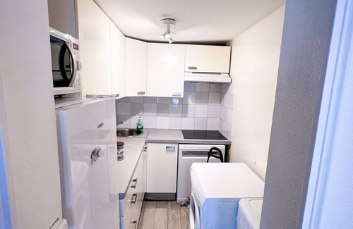 Montparnasse Apartment | Large, typical apartment in Montparnasse