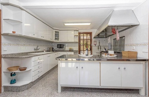 Cala San Vicente Villa | Large Villa, Fantastic Private Pool (20m²), Outdoor Areas & Views in Cala San Vicente 800m to Beach
