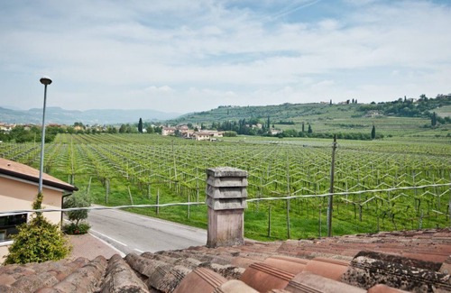 San Pietro in Cariano House | Large villa immersed in the vineyards of Valpolicella
