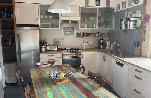 Grambois House | Large village house with pool south Luberon
