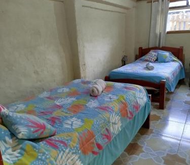 Mindo House | Larita's MINDO Hospedaje y Casita de campo Los Guayabales