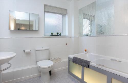 Westward Ho House | Lark Rise