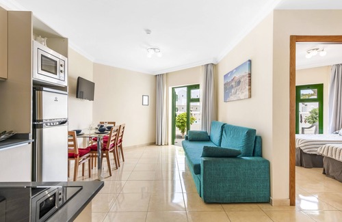 Los Pocillos Apartment | Las Adelfas