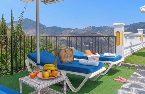Torrox Villa | Las Encinas Costa del Sol Torrox by Ruralidays