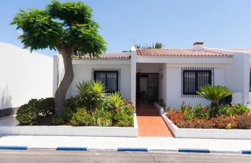 San Eugenio Apartment | Las Flores 6 - Three Bed