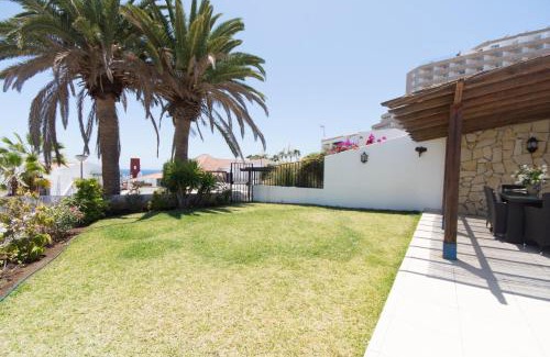 San Eugenio Apartment | Las Flores 6 - Three Bed