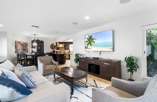 East Fort Lauderdale House | LAS OLAS ! WATERFRONT house with heated Pool