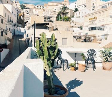 Salobrena House | Las Tres Hermanas
