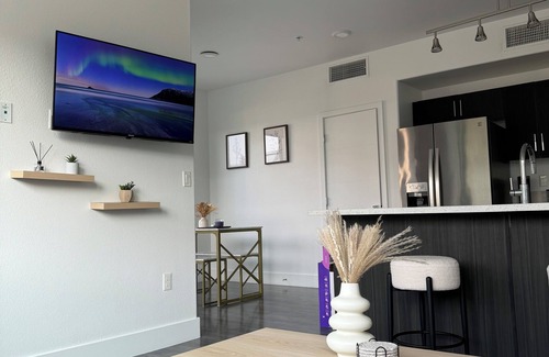 Rhodes Ranch Apartment | Las Vegas Luxe Escape