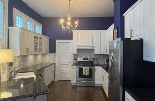 Cape May House | Last min discount now until Labor Day. Amazing location. Jackson St with pool.