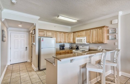 West Panama City Beach Resort | *Last min Sept Specials! *Huge Balcony & Beach Chairs!