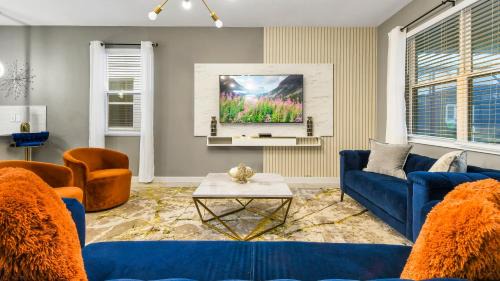 Kissimmee Villa | Last Minute Disney Getaway! Private Pool, Hot Tub & Games Room. Book Now! #87175