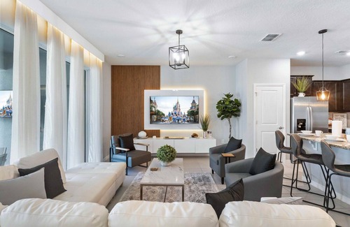 Davenport House | Last Minute Disney Getaway! Private Pool & Themed Bedrooms. Book Now! #99357