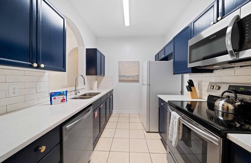 Windsor Palms Apartment | Last Minute Disney Getaway! Luxury Condo with Private Balcony. Book Now! #119373