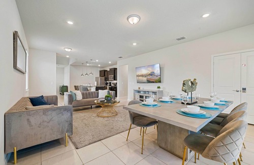Davenport Villa | Last Minute Disney Getaway! Villa with Private Pool & Hot Tub. Book Now! #121781