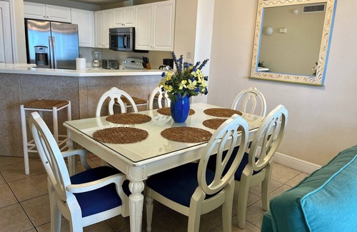 Miramar Beach Condo | LAST MINUTE SPECIAL WEEK OF SEPT 27 -FREE BEACH SERVICE