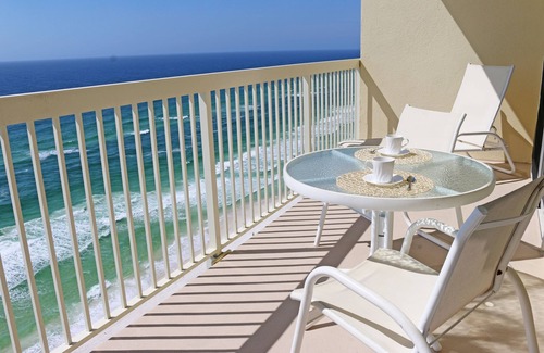 Miramar Beach Condo | LAST MINUTE SPECIAL WEEK OF SEPT 27 -FREE BEACH SERVICE