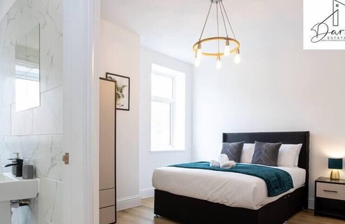 Walkden Apartment | *LastMinDeals* |10%OFF|Business|Leisure|Family