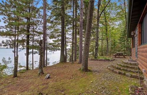 Lac du Flambeau House | Laughing Loon Lodge