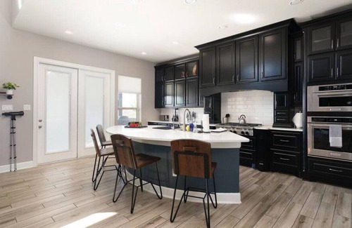 Helotes House | Launch Pad · Launch Pad -6 Bedroom Oasis with Pool and Hot Tub