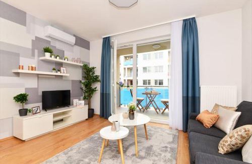 Angyalfold Apartment | Laurel Bay Apartment
