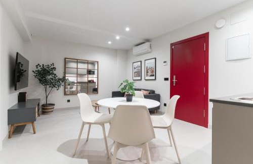Las Acacias Apartment | LAUREL-MintyStay Apartments 2
