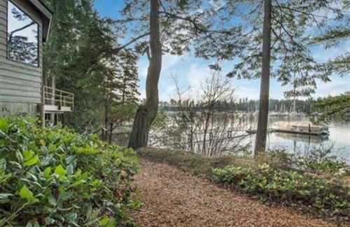 Friday Harbor House | Laurel Point - Friday Harbor on Beautiful San Juan Island