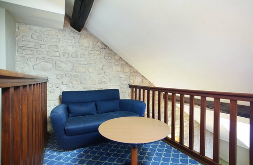 Vivienne Hotel | Lautrec Opera