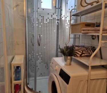 Canton 10 Apartment | Lavanda