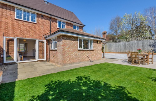 New Forest District House | Lavender Cottage in Brockenhurst