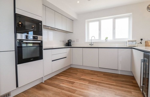 Crantock House | LAVENDER HOUSE, family friendly, luxury holiday cottage in Crantock